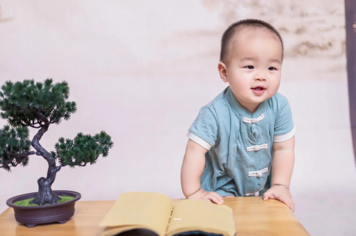 阿拉尔满月宝宝头围多少正常